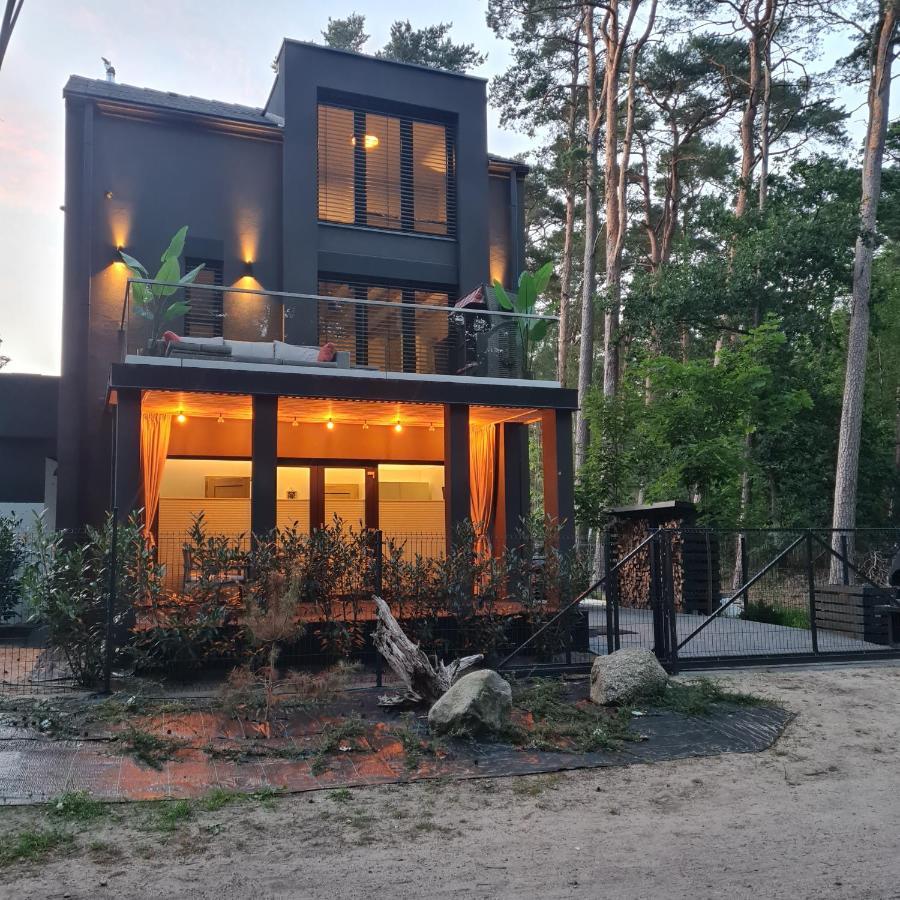 Czarna Perla Apartment Dziwnowek Bagian luar foto